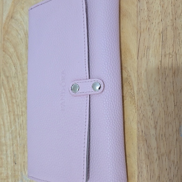 Pandora Jewelry Travel Case - Picture 1 of 8